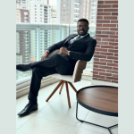 Oluwatosin Tolulope Ajidahun explica como doenças periodontais podem afetar diretamente a fertilidade.