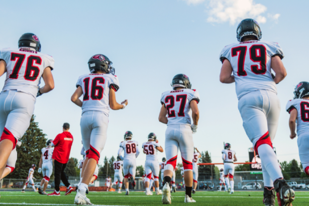 Alexandre Costa Pedrosa revela como os esportes coletivos estimulam a cooperação, reduzem o estresse e fortalecem a saúde emocional.