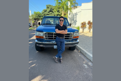 Dr. Milton Seigi Hayashi explica por que o restomod conquista apaixonados por carros clássicos e tecnologia.